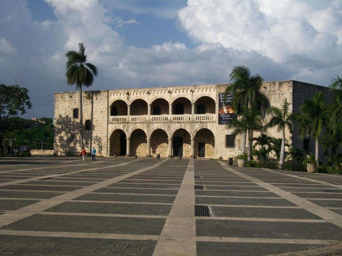 Royal Palace Hotel Santo Domingo Exterior photo